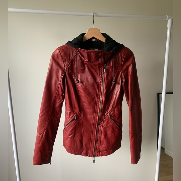 Danier - Leather Jacket - Picture 3 of 4